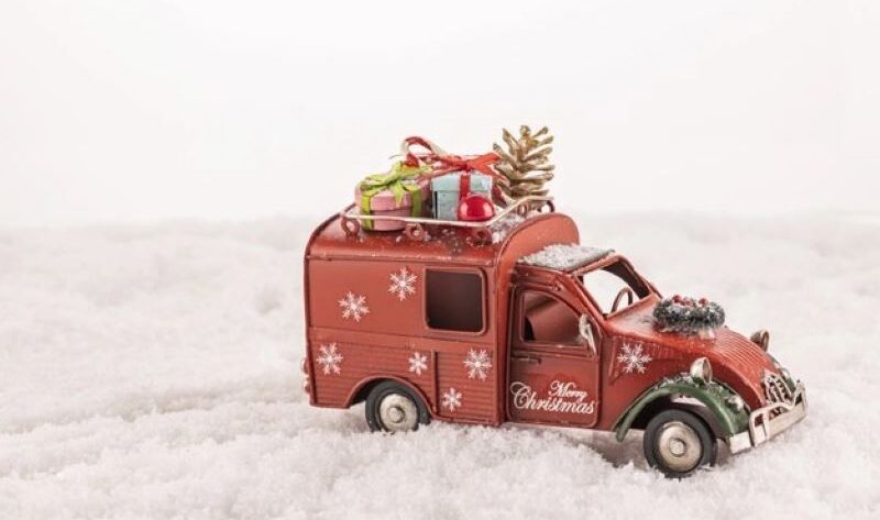 closeup-toy-car-with-christmas-o