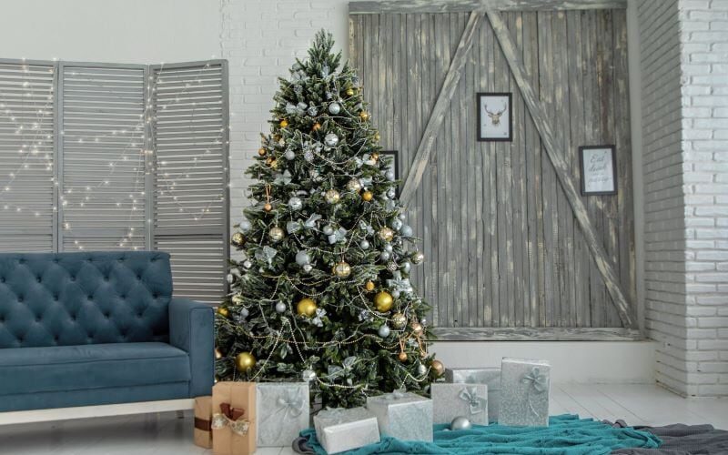 Stunning Selection of 8 Foot Artificial Christmas Trees Ready to Deck Your Halls